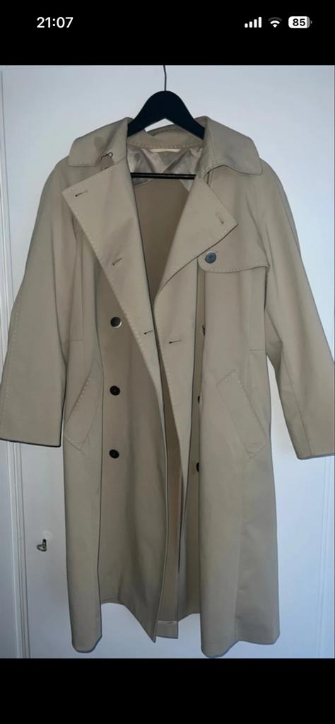 Max Mara Trenchcoat, Ophalen of Verzenden, Gedragen, Maat 38/40 (M), Beige