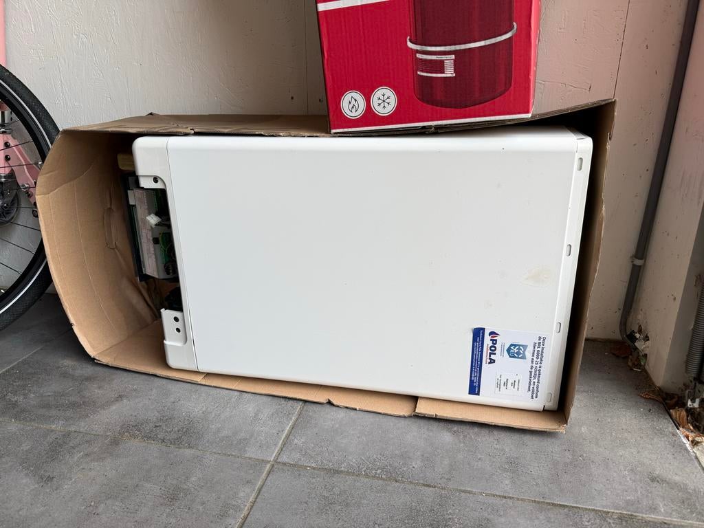 Intergas Kompakt HRE 36/30 CV-ketel -, Ophalen, Hoog rendement (Hr), Cv-ketel of Combi-ketel, Zo goed als nieuw