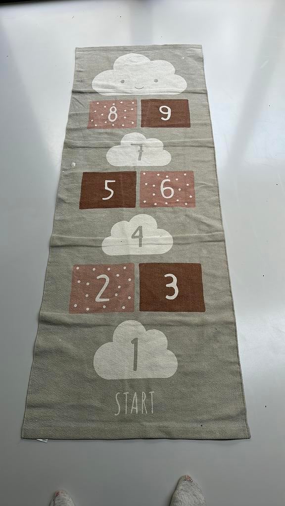H&M Home Hinkelbaan Vloerkleed  100% Katoen, Ophalen of Verzenden, Zo goed als nieuw, Kleed of Kussen