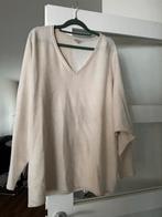 Creme trui met vleermuismouw maat L, Ophalen of Verzenden, Gedragen, Maat 42/44 (L), Beige
