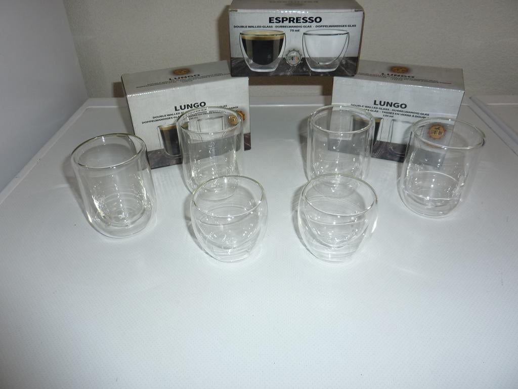 2 Espresso en 4 Lungo dubbelwandige glaasjes., Glas of Glazen, Ophalen of Verzenden, Overige stijlen, Glas
