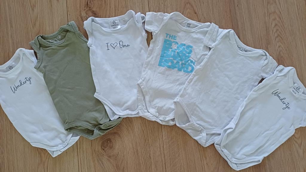 Babypakket maat 50: Rompertjes (lang/kort) & Hema jasje, Gebruikt, Jongetje of Meisje, Ophalen of Verzenden, Setje