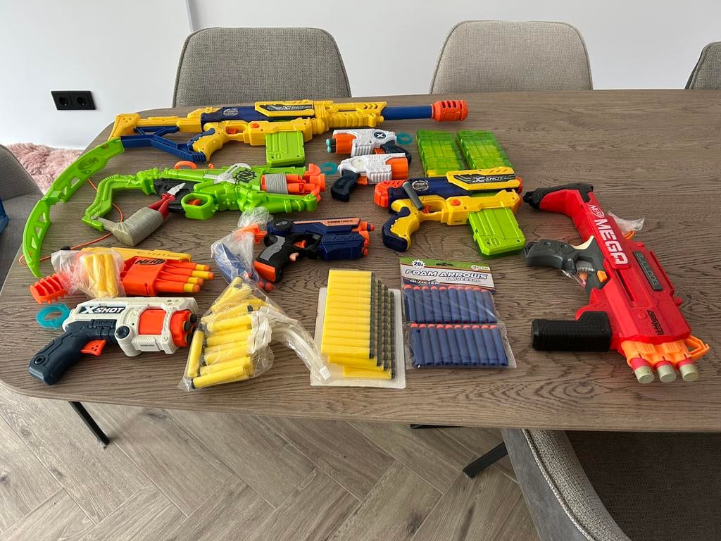 Nerf pistolen inclusief pijltjes, Verzamelen, Speelgoed, Ophalen, Gebruikt