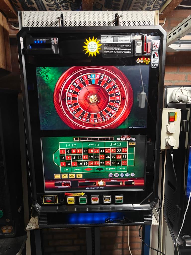 Merkur gokkast(en) met de veel opties en bekende spellen!, Euro, Ophalen of Verzenden, Zo goed als nieuw, Met sleutels