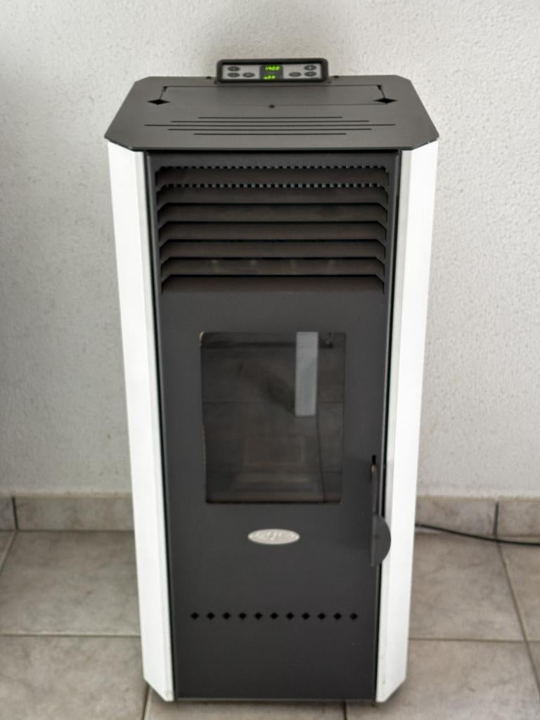 Pelletkachel Pellet kachel FAIR BIO 100      9 kiloWatt (kW), Huis en Inrichting, Kachels, Ophalen, Overige brandstoffen, Zo goed als nieuw
