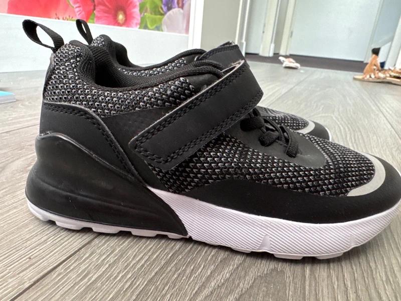 Gym/dansschoenen zwart/wit maat 31, Ophalen of Verzenden, Zo goed als nieuw, Overige typen, Overige merken