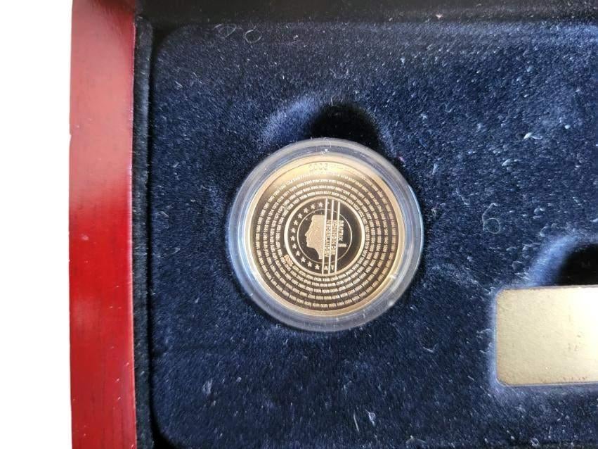 Nederland 10 euro goud proof 2008 Belastingdenst in cassette, Postzegels en Munten, Munten | Nederland, Koningin Beatrix, Euro's