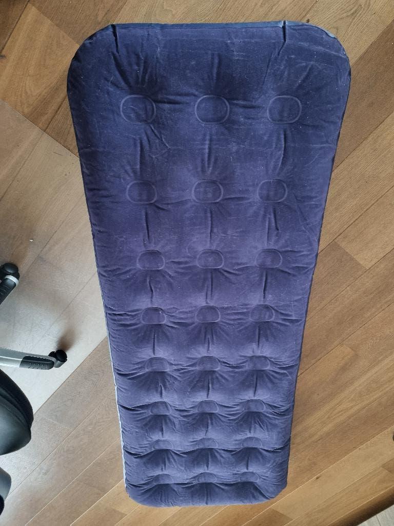 3 x 1 persoons luchtbed, Caravans en Kamperen, Luchtbedden, Ophalen, Zo goed als nieuw, 1-persoons