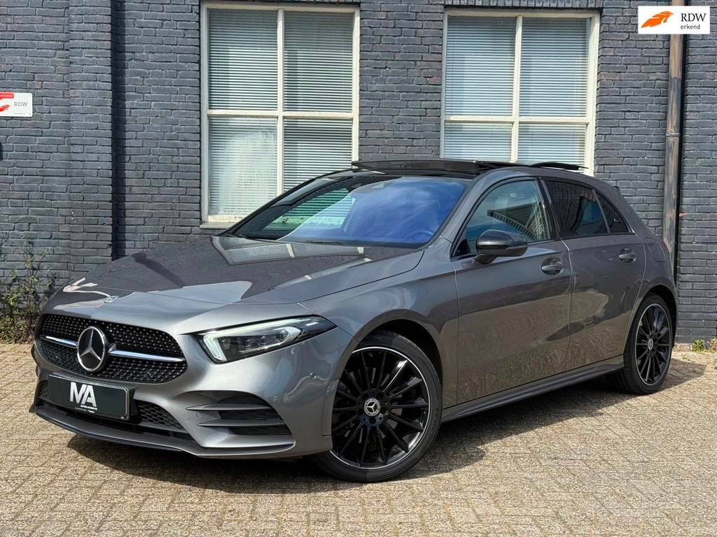 Mercedes-Benz A-klasse 250 e Premium Plus |AMG|Pano |Cam|Car, Gebruikt, Euro 6, 4 cilinders, 15 kWh