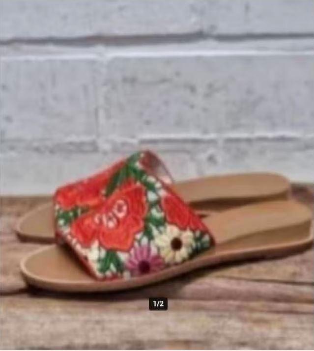 Kenneth Cole - Prachtige slippers maat 36 - Nieuw, Kleding | Dames, Schoenen, Nieuw, Slippers, Rood, Ophalen of Verzenden