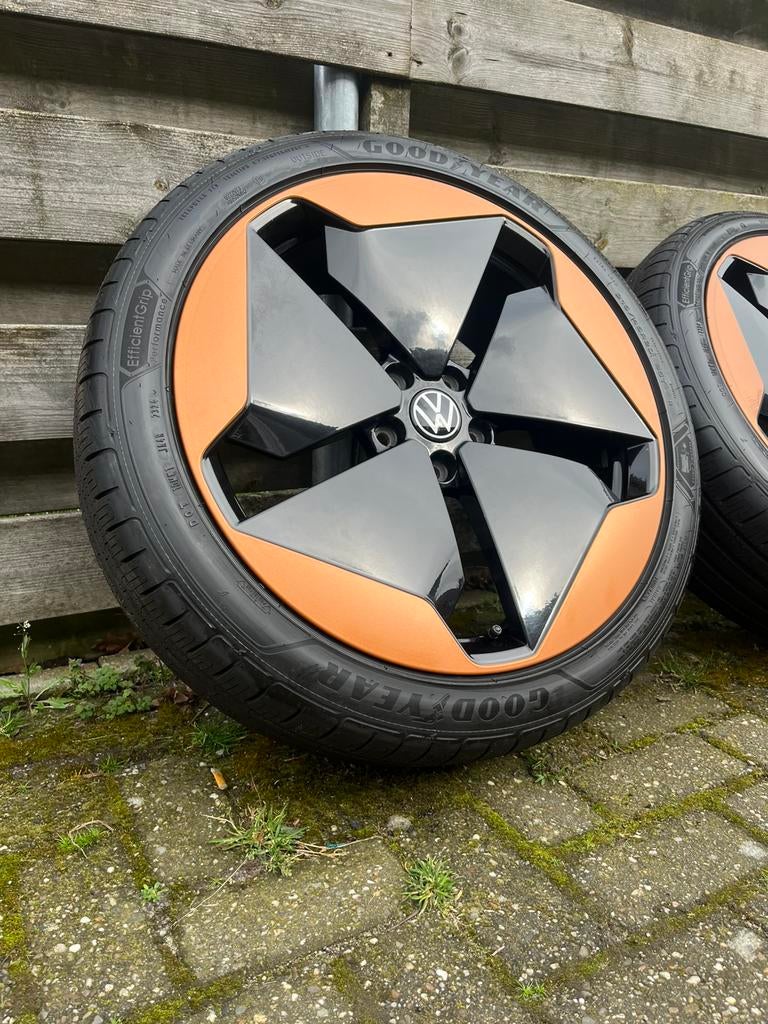 20” Originele VW ID3 Zomerset Goodyear “Sanya”, 215 mm, Volkwagen, Banden en Velgen, Nieuw