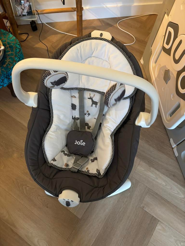 Wip schommelstoel Joie Serina 2 in 1, Kinderen en Baby's, Wipstoeltjes, Ophalen of Verzenden, Zo goed als nieuw, Overige merken
