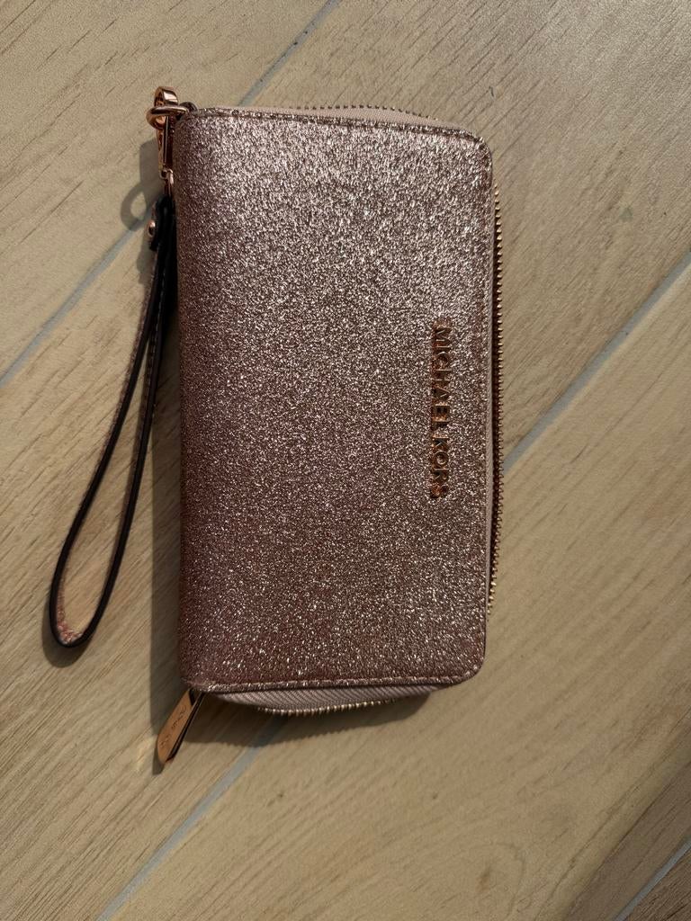 Stijlvolle Roségouden Portemonnee van Michael Kors, Sieraden, Tassen en Uiterlijk, Portemonnees, Ophalen of Verzenden, Zo goed als nieuw