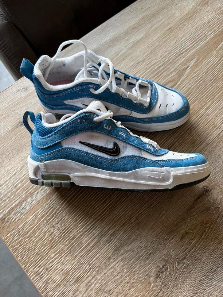 Nike air Max ishod, Kleding | Heren, Schoenen, Zo goed als nieuw, Sneakers of Gympen, Blauw, Ophalen of Verzenden