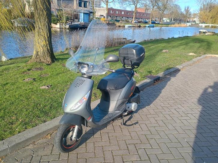 Piaggio Zip iget 2020 Vespa Sprint 4 takt 3v 180cc Runner 2t, Fietsen en Brommers, Brommeronderdelen | Scooters, Gebruikt, Piaggio