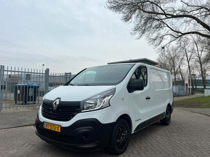 Renault Trafic 1.6 DCI L1H1 88KW 2016|MOTORSCHADE!, Auto's, Bestelauto's, Bedrijf, Renault, Diesel, Euro 5, Handgeschakeld, Origineel Nederlands