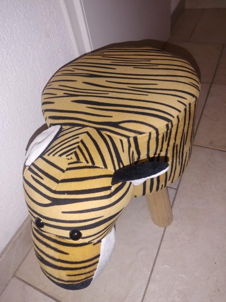 Toddler Shoe Bench, Ophalen, Zo goed als nieuw, Stoel(en)