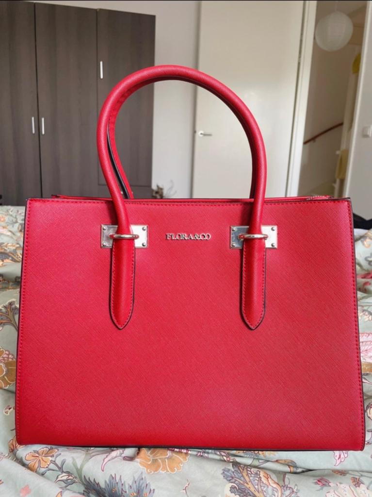 Dames Flora&Co handtas rood, Sieraden, Tassen en Uiterlijk, Tassen | Damestassen, Ophalen, Nieuw, Rood, Handtas
