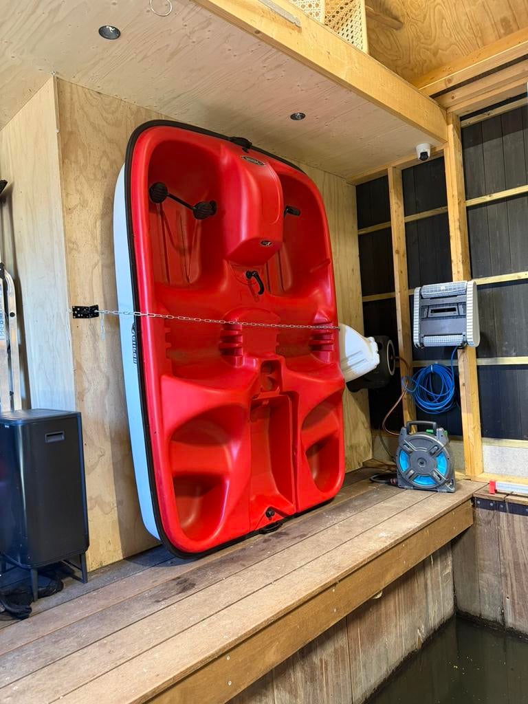 PELICAN MONACO 230 WATERFIETS, 2+2 PERS, Watersport en Boten, Ophalen, Zo goed als nieuw