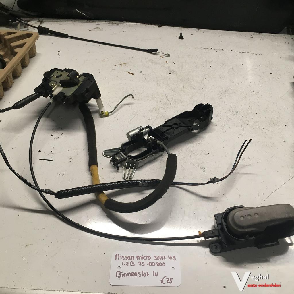 Nissan Micra 1.2 B 2003 2500200    Binnenslot  Linksvoor met, Gebruikt, -, -, Ophalen of Verzenden