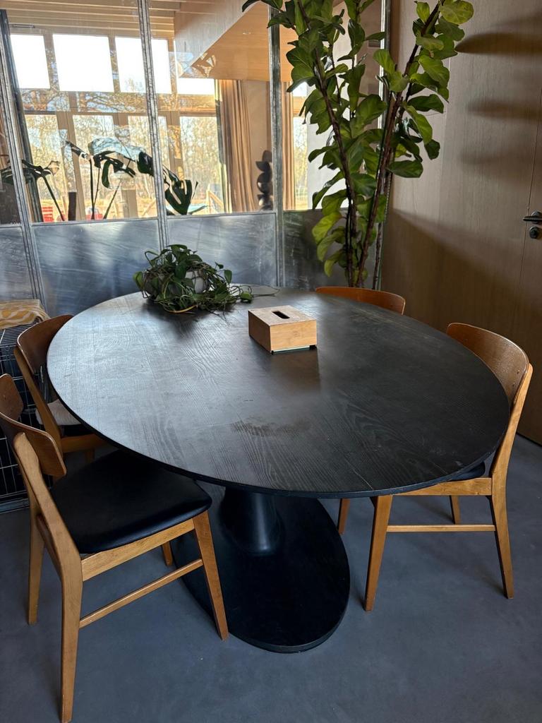 Ovale houten eettafel, 100x120 cm, Huis en Inrichting, Tafels | Eettafels, Ophalen, Gebruikt, 100 tot 150 cm, Vier personen