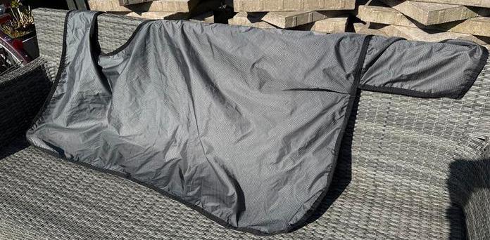 Uitrijdeken regen/fleece, Dieren en Toebehoren, Ophalen of Verzenden, Zo goed als nieuw, Deken