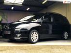 Mazda 5 2.0/CRUISE/Trekhaak?7 zits/APK 2027, Auto's, Stof, Gebruikt, Zwart, 7 stoelen