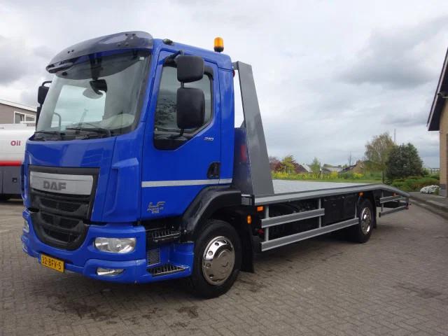 DAF LF 210 oprijlaadbak,airco (bj 2015), Automaat, Achterwielaandrijving, Euro 6, Blauw