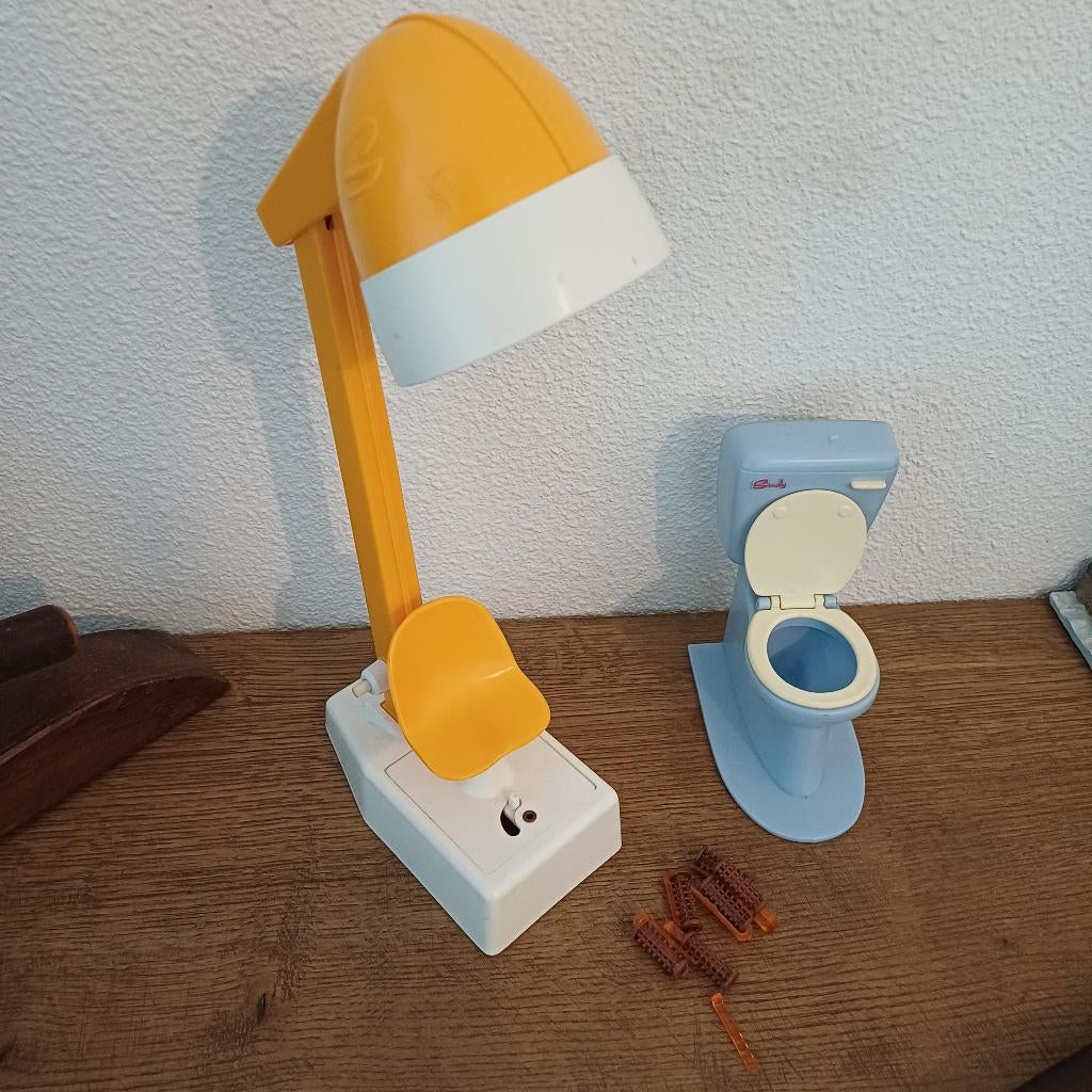 Sindy droogkap en toilet., Verzamelen, Ophalen of Verzenden, Gebruikt, Accessoires