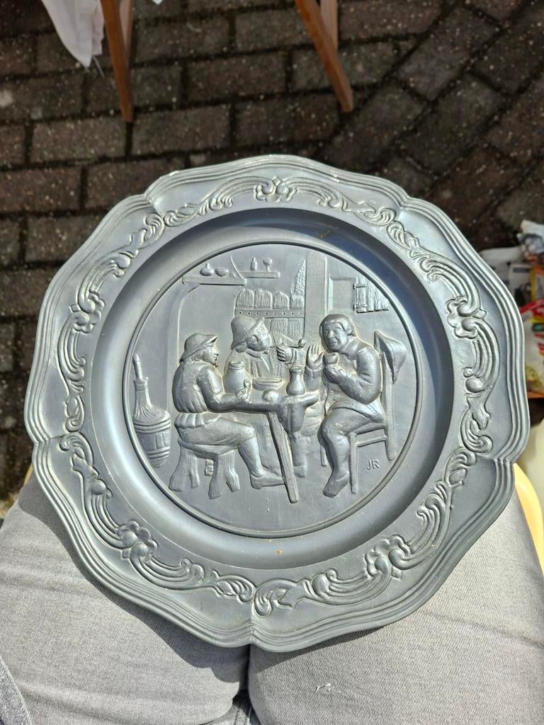 Tinnen wandbord met initialen JR, Antiek en Kunst, Antiek | Tin, Ophalen of Verzenden