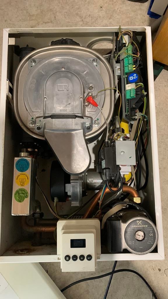 Remeha avanta CV ketel, Doe-het-zelf en Verbouw, Verwarming en Radiatoren, 30 tot 80 cm, Gebruikt, Cv-ketel of Combi-ketel, Minder dan 60 cm