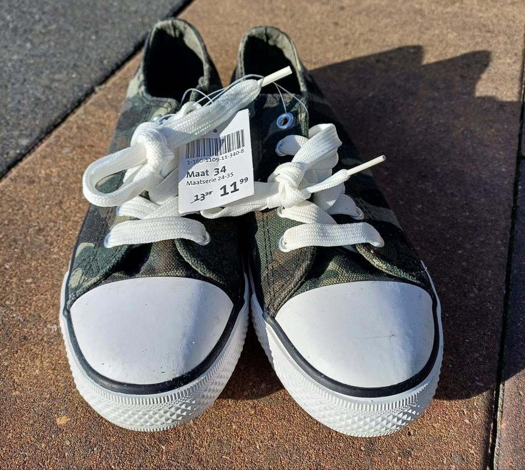 Gymschoenen mt 34 Nieuw!, Kinderen en Baby's, Kinderkleding | Schoenen en Sokken, Jongen of Meisje, Overige typen, Nieuw, Ophalen of Verzenden