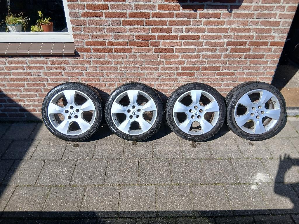 Velgen 17 inch opel zafira, Auto-onderdelen, Banden en Velgen, Ophalen, Velg(en), 17 inch, Personenwagen
