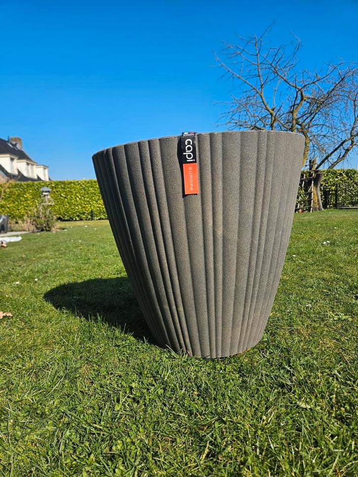 NIEUWE Capi bloempot Vaas     HOGE KORTING, Tuin en Terras, Bloempotten, Nieuw, Kunststof, Binnen, Balkon, Tuin, 40 tot 70 cm