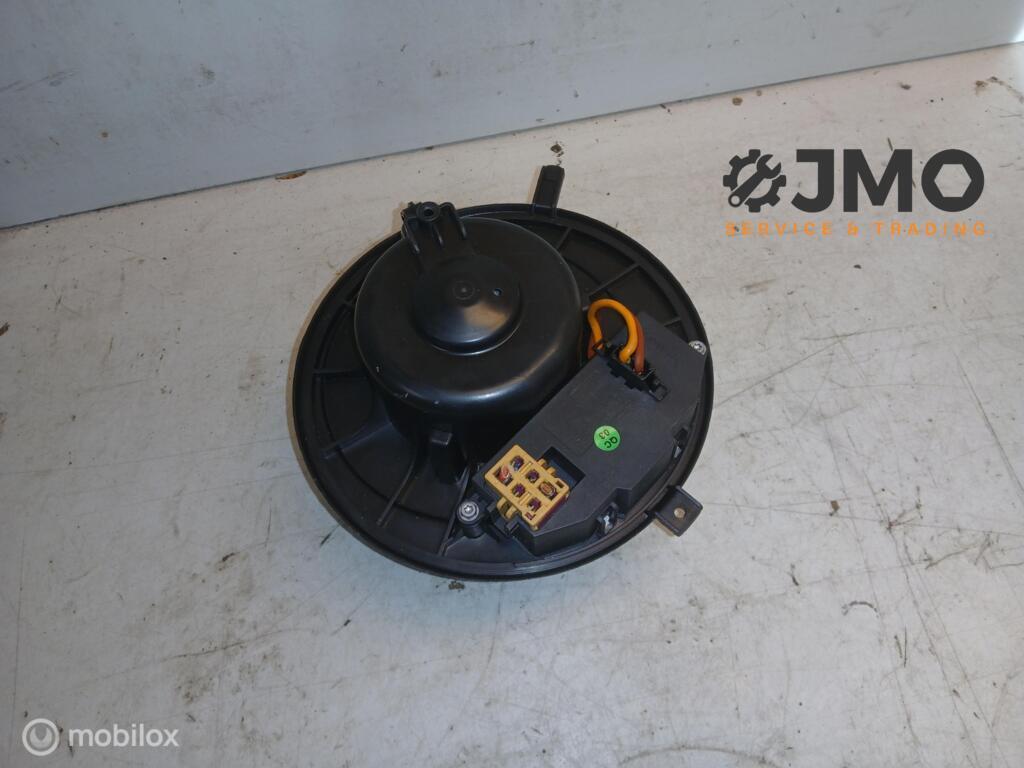 Kachelventilatormotor NRF VW  Golf V GTI 2003-2008  2002221, Gebruikt, Volkswagen, Ophalen of Verzenden, Volkswagen