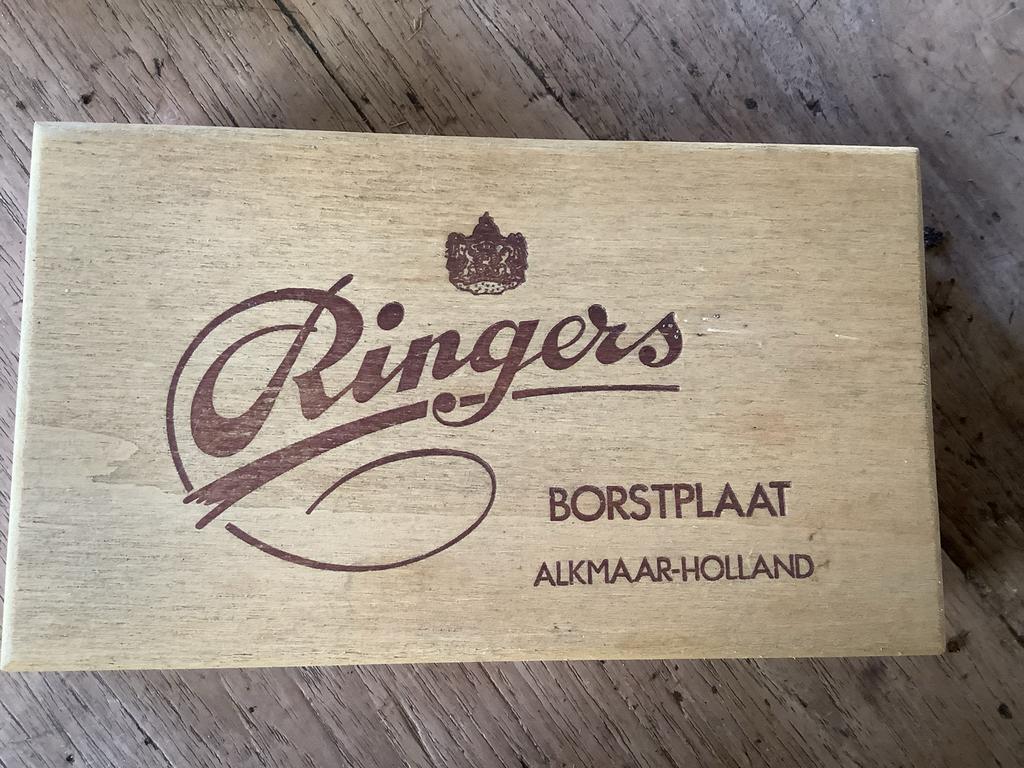 Vintage Ringers Borstplaat Houten Doosje Alkmaar Holland, Verzamelen, Blikken, Ophalen of Verzenden, Gebruikt, Overige, Overige merken