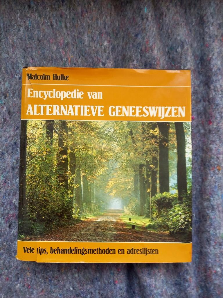 Encyclopedie van alternatieve geneeswijzen/Malcom Hulke, Ophalen of Verzenden, Gelezen, Malcom Hulke
