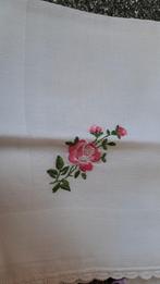 Set van 10 vintage geborduurde zakdoeken, Gebruikt, Wit, Overige typen, Onbekend