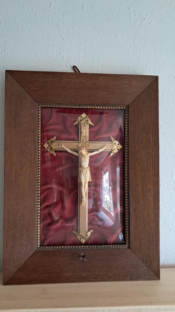 Crucifix met speeldoos, antiek, religieus unicum, Ophalen