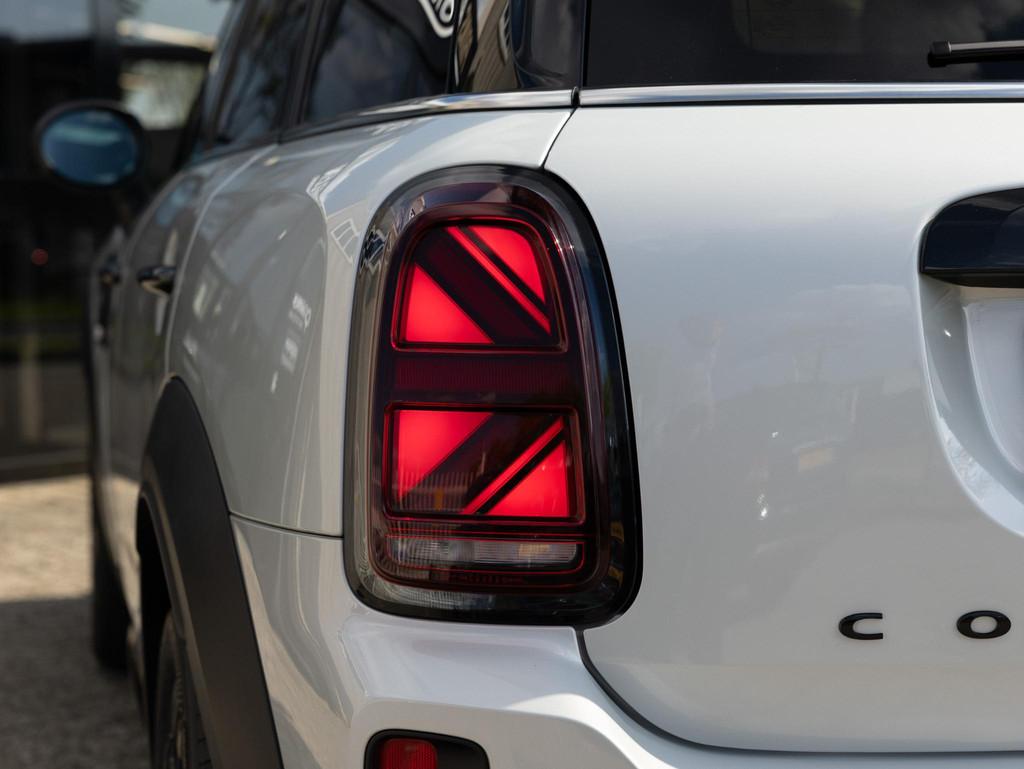 Mini Countryman 2.0 Cooper S|Panoramadak|Sfeer|1e eig, 1998 cc, Gebruikt, Bedrijf, Parkeersensor