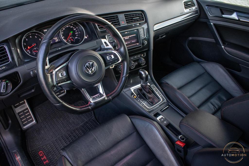 Volkswagen Golf 7 2.0 TSI GTI PANO CAMERA LEDER ELEKTRISCHE, Stof, Zwart, 4 cilinders, Met garantie (alle)