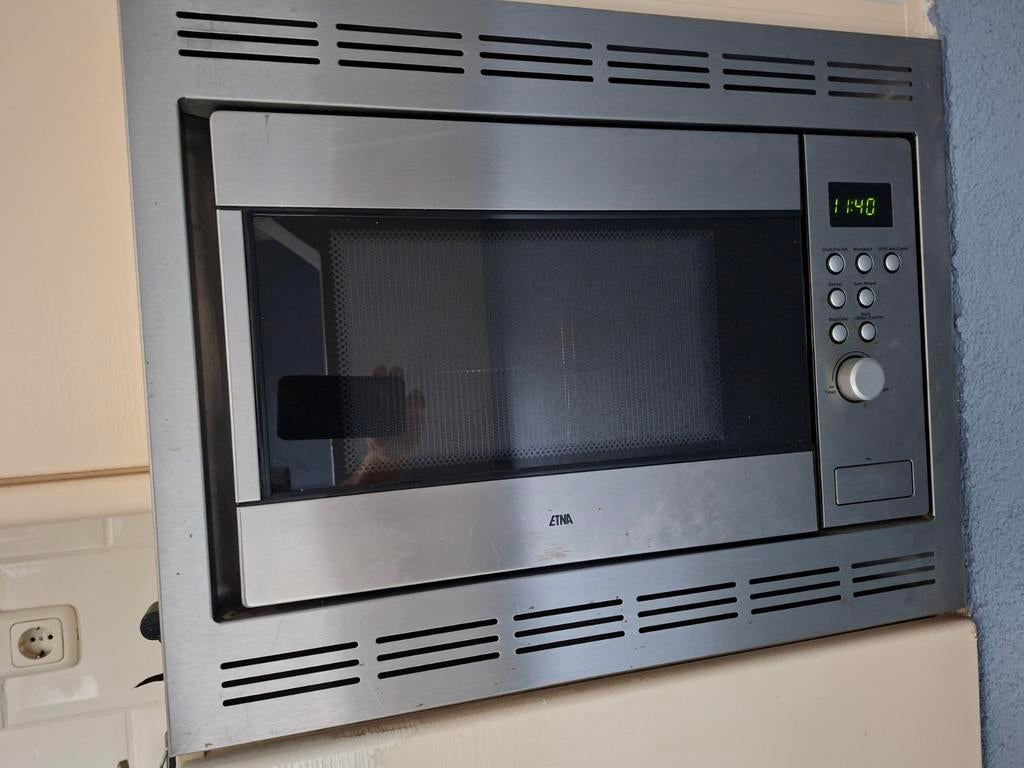 Etna combimagnetron met grill en oven, Witgoed en Apparatuur, Magnetrons, Gebruikt, Inbouw, Combimagnetron, 45 tot 60 cm, Grill