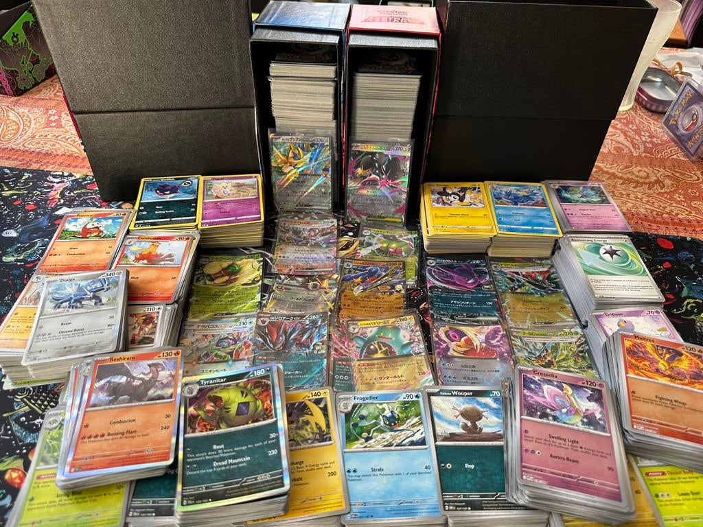 3000 bulk pokemon kaarten (incl. holo’s & reverse holo’s, Ophalen of Verzenden, Zo goed als nieuw, Meerdere kaarten