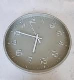 Klok, Ophalen of Verzenden, Zo goed als nieuw, Analoog, Wandklok