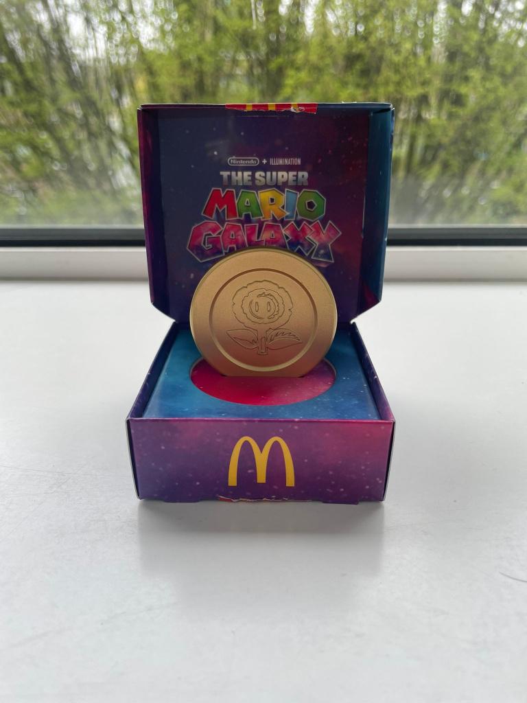 The Super Mario Galaxy Movie - McDonalds 2026 Coin [Bloem], Ophalen of Verzenden, Zo goed als nieuw