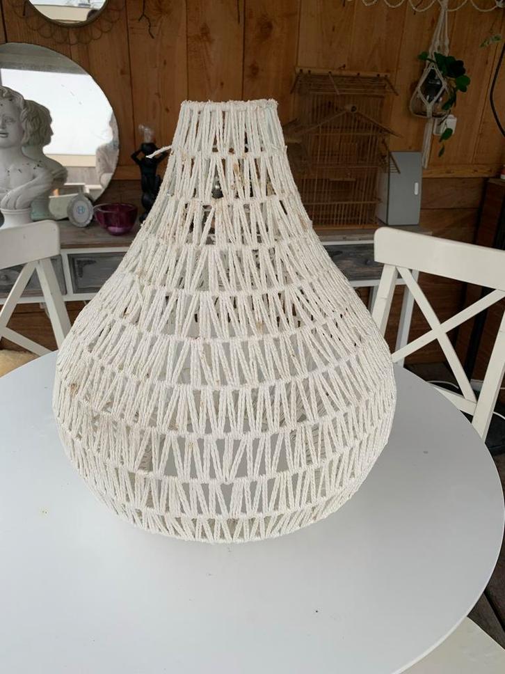 Witte lampenkap van touw, Huis en Inrichting, Lampen | Lampenkappen, Gebruikt, 50 cm of meer, Overige vormen, Wit, Ophalen