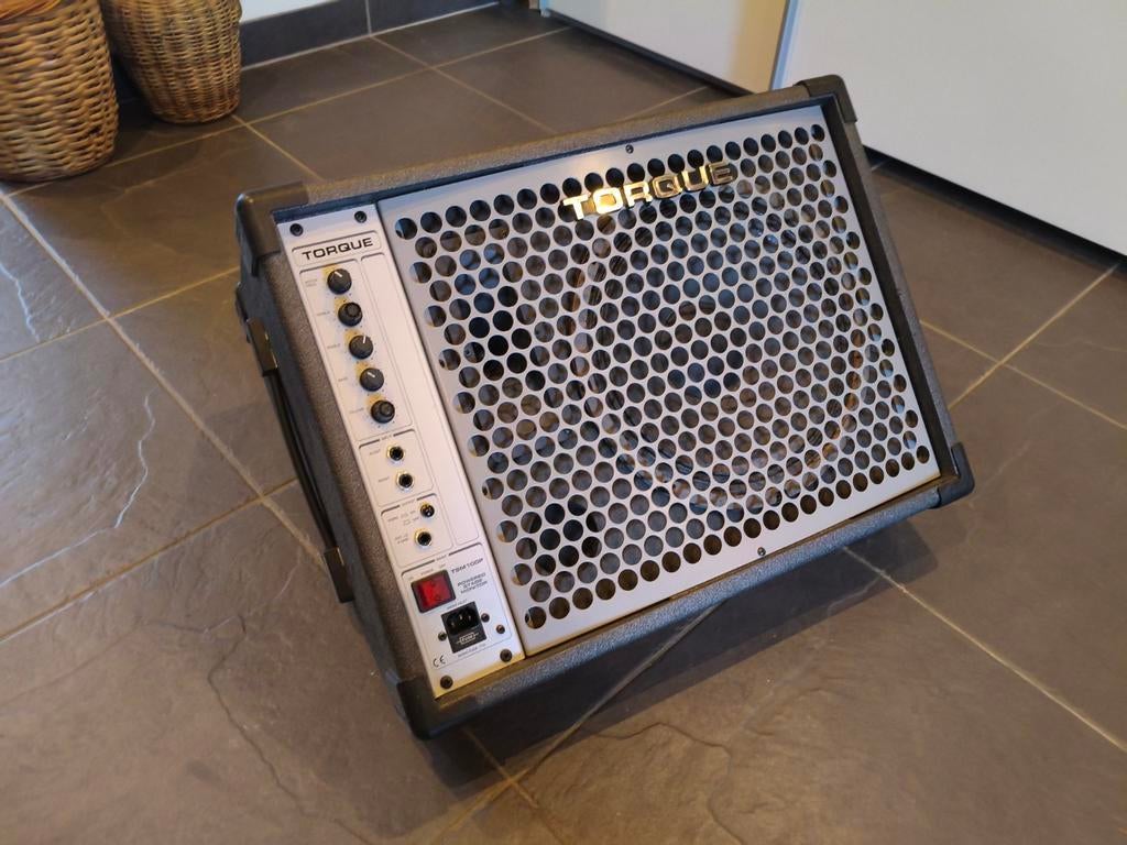 Torque TRM 100 monitor., Muziek en Instrumenten, Ophalen of Verzenden, Zo goed als nieuw, Minder dan 500 watt, Monitor(versterker)