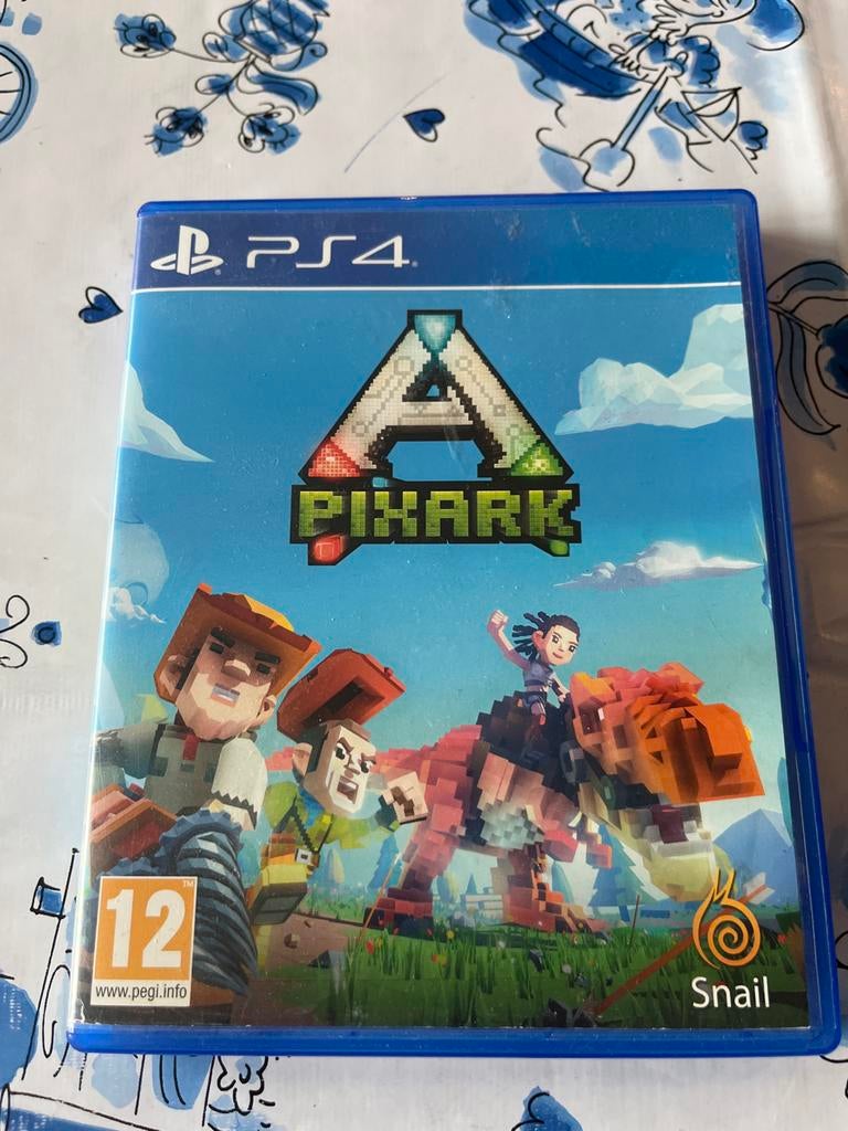 Pixark voor PS4 - PEGI 12+ (hoes licht beschadigd), Spelcomputers en Games, Games | Sony PlayStation 4, Avontuur en Actie, Gebruikt