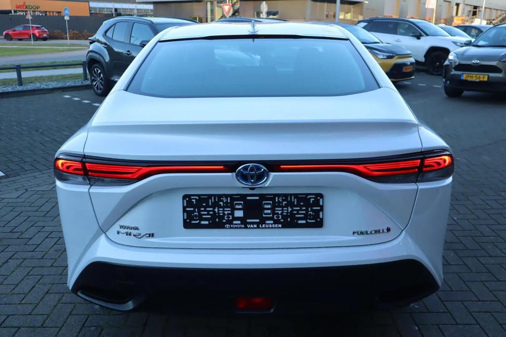 Toyota Mirai DYNAMIC € 20.900,00, Auto's, Toyota, Automaat, Stof, Gebruikt, Stoelverwarming
