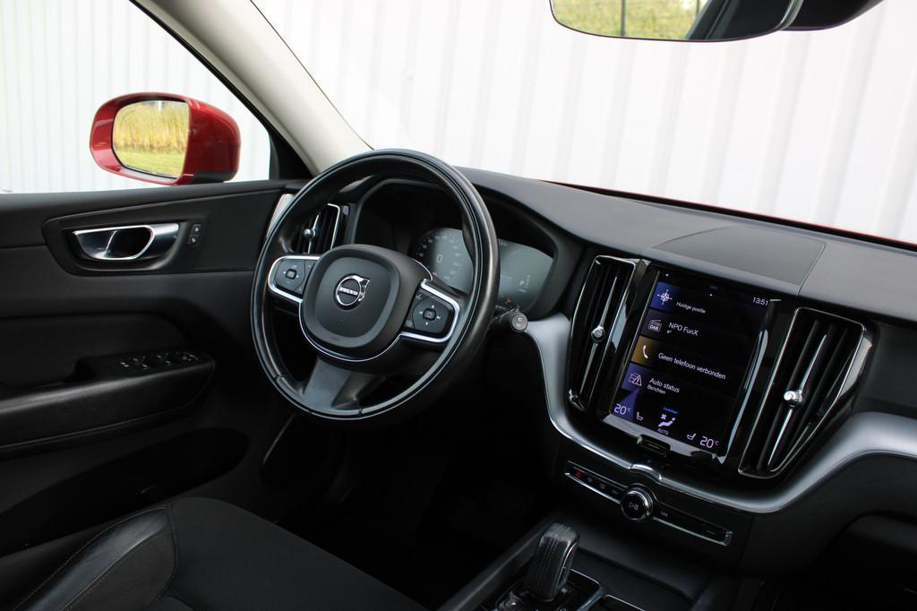 Volvo XC60 2.0 Recharge T6 AWD R-Design | Incl. 12 maanden g, Auto's, Volvo, Automaat, 12 maanden, Gebruikt, Leder en Stof